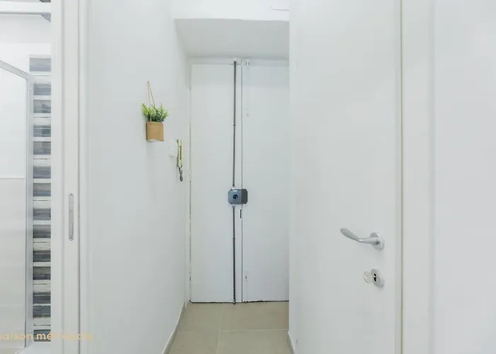 Lombriasco Apartment